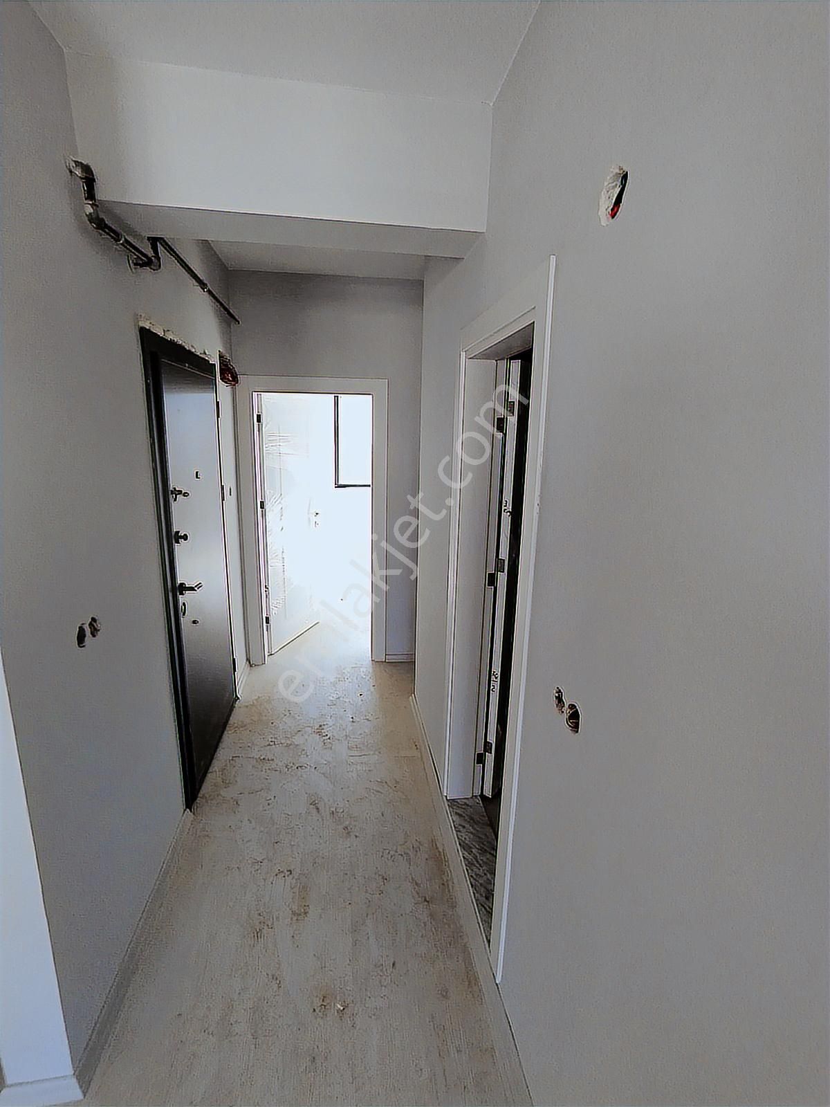 Kariyer'den Kemalpaşa Mah Arakat 1+1 Boş Kiralık Daire - Görsel 9