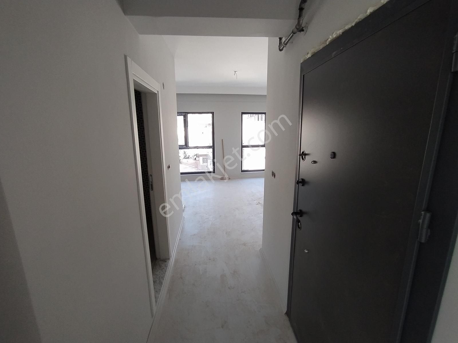 Kariyer'den Kemalpaşa Mah Arakat 1+1 Boş Kiralık Daire - Görsel 6