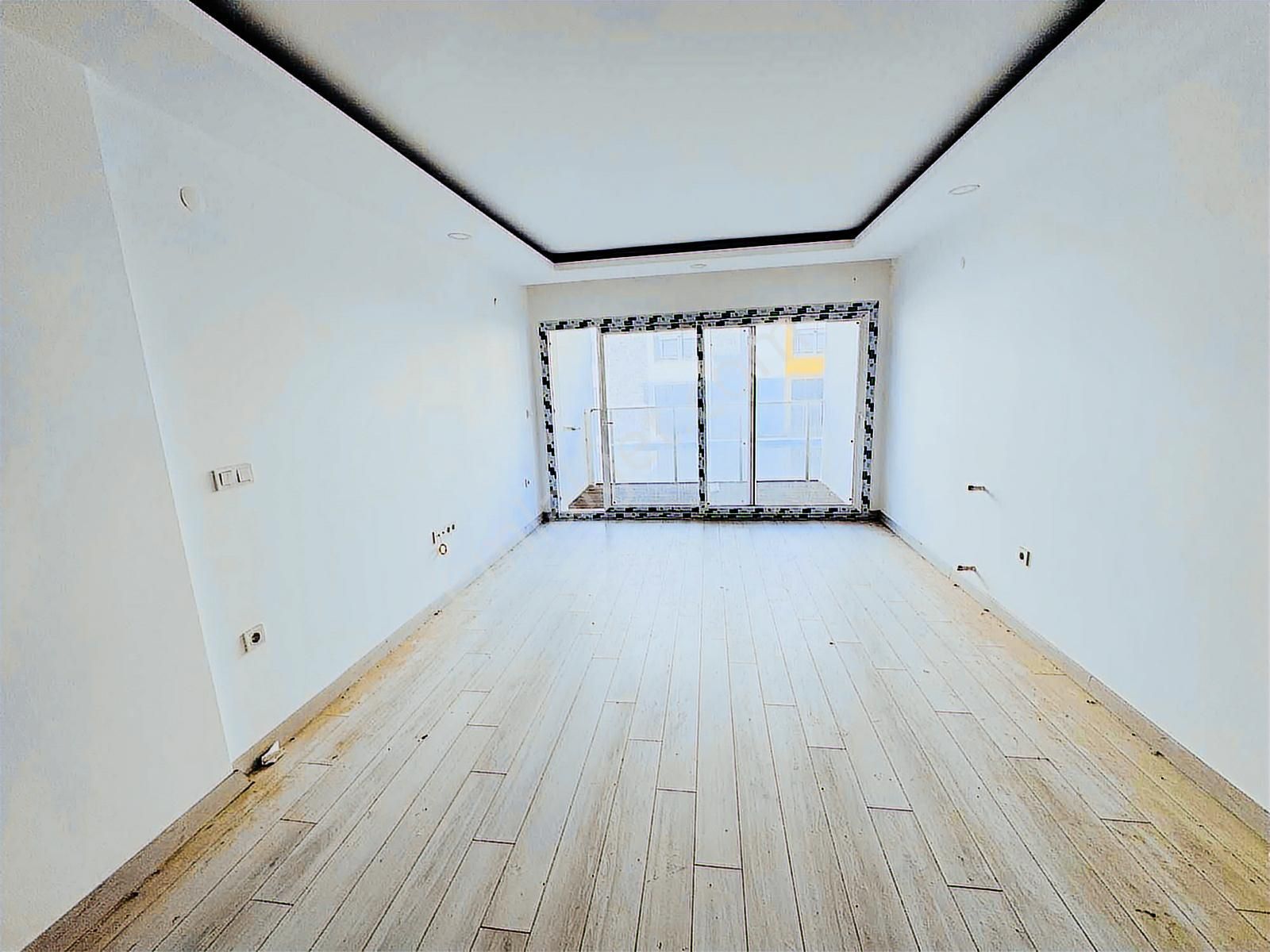 Kuşadası'nda Havuzlu Ebeveyn Banyolu Satılık 2+1 Sıfır Daire - Görsel 6