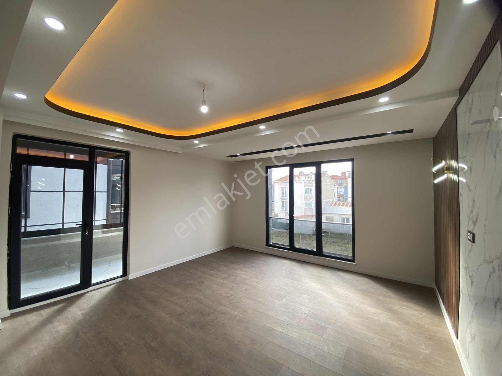 Kapaklı Adnan Menderes Mahallesi Ultra Lüks 2+1 Daire