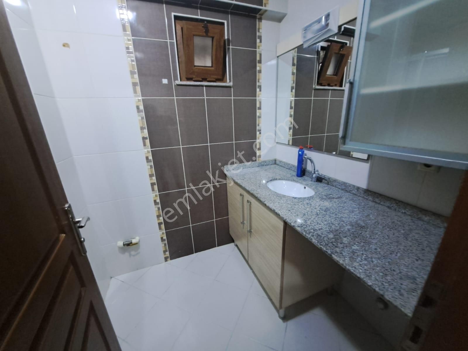 Maltepe İdealtepede Satılık 2+1 Giriş Kat Bahçe Kullanımlı - Görsel 14