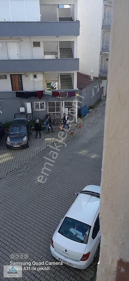 Gemlik Kumlada 2. Kat 3 Cephe 2 Balkon Satılık Daire - Görsel 10
