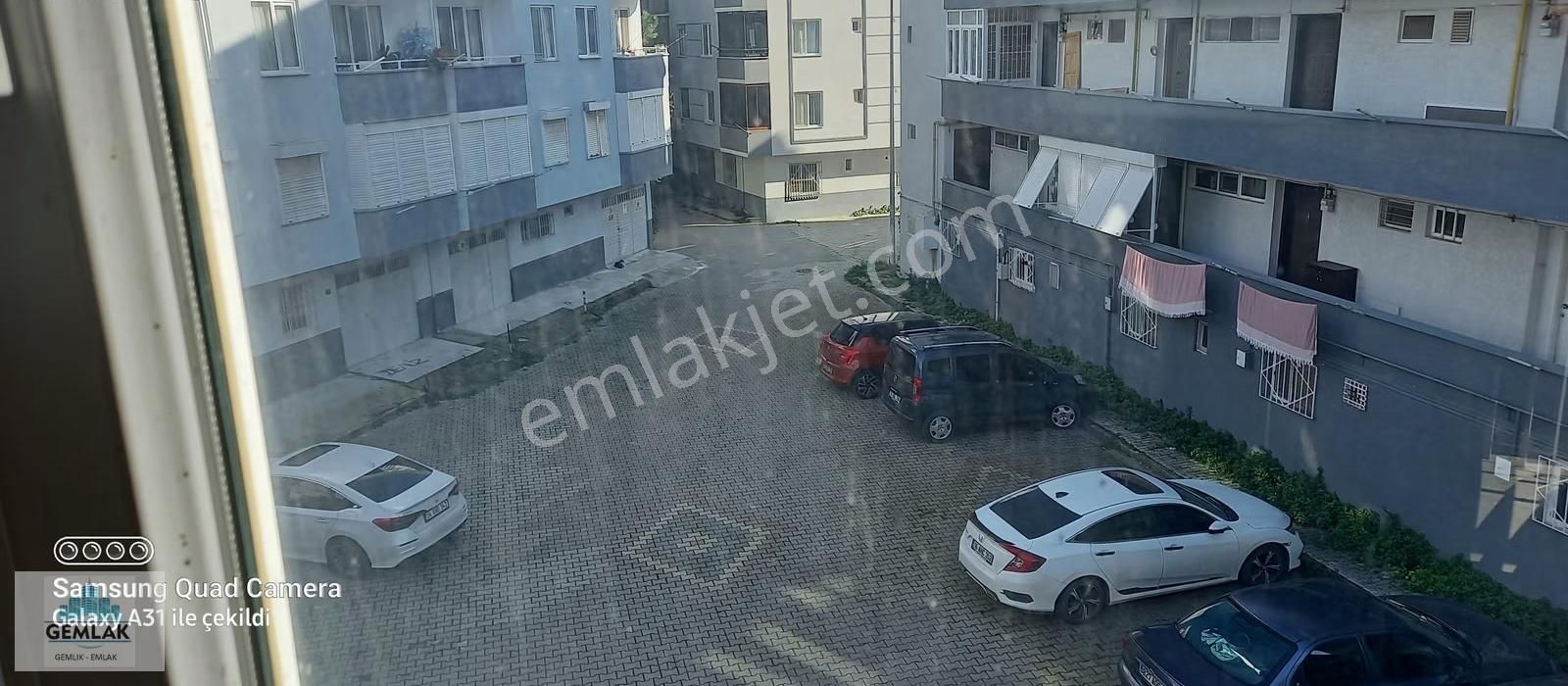 Gemlik Kumlada 2. Kat 3 Cephe 2 Balkon Satılık Daire - Görsel 15
