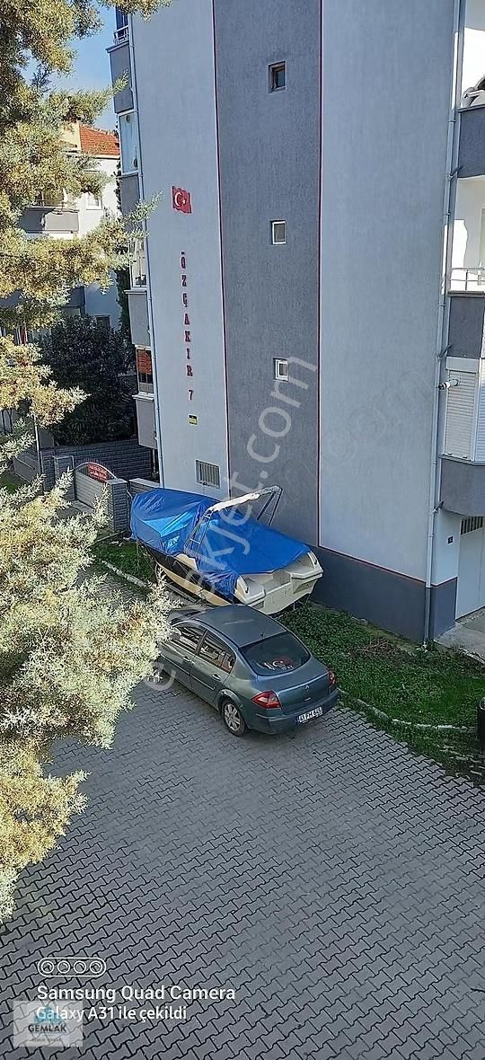 Gemlik Kumlada 2. Kat 3 Cephe 2 Balkon Satılık Daire - Görsel 27