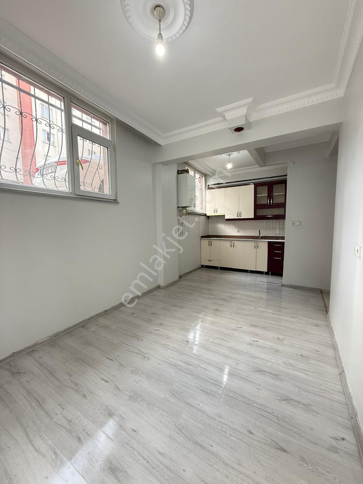 İnönü Mahallesi'nde Kiralık 2+1 Daire - Görsel 4