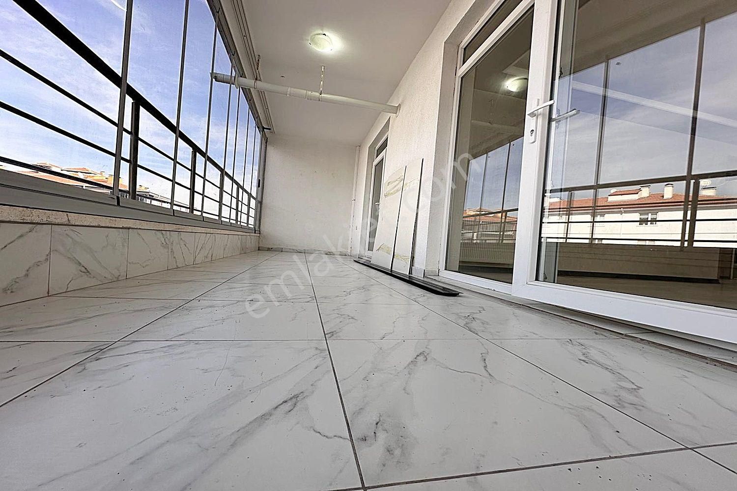 Karakaya'da Bölgenin Gözde Projesinde Ultra Lüks Yapılı 3+1 Daire - Görsel 25