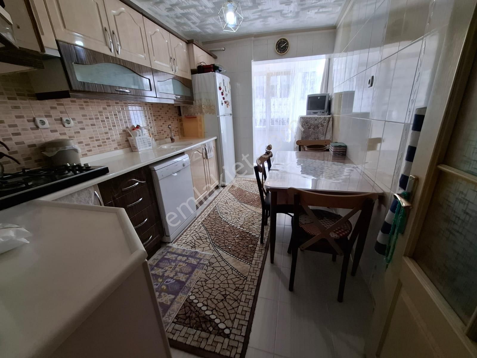 Gata & Aşağı Eğlence Göbek Yakını Kat Konumunda Ful Yapılı Güney - Görsel 23