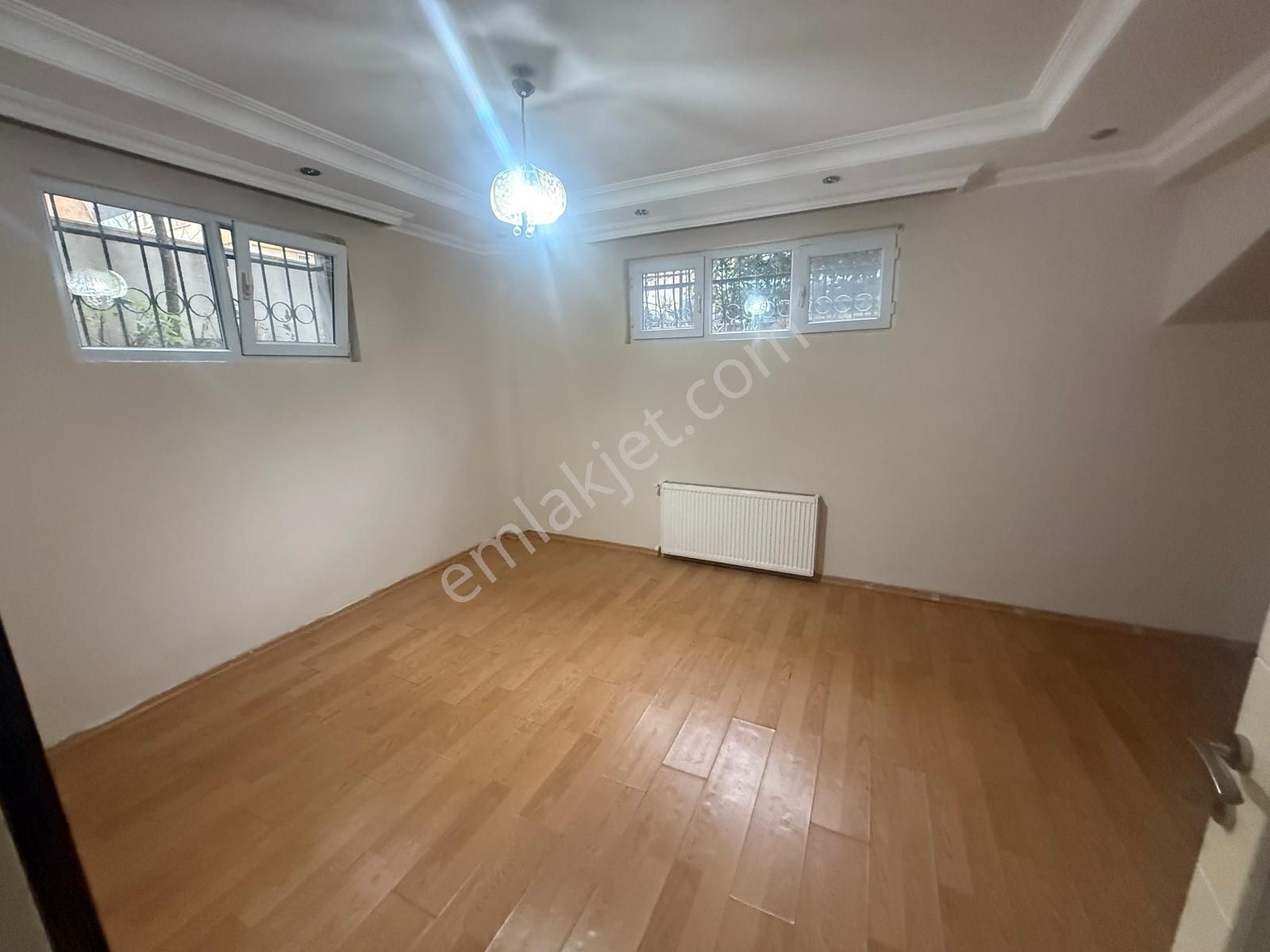 Barış'tan Kat Mülkiyetli 2+1 Bahçe Katı Daire (boş)