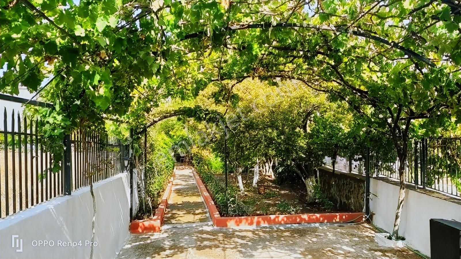 Manisa Yunusemre Gürlede 630m2 Arsa 153 M2 İki Katlı Müstakil Ev - Görsel 3