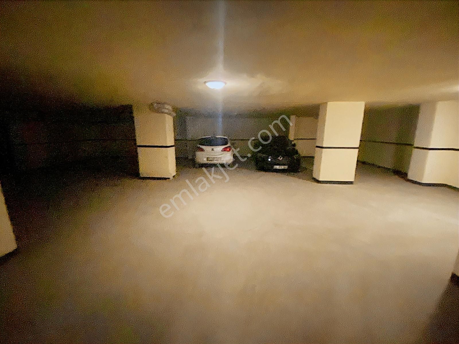 Evinibul'dan Yunus Emre Cadde Üzeri Mükemmel Konumda 125m2 3+1 - Görsel 32