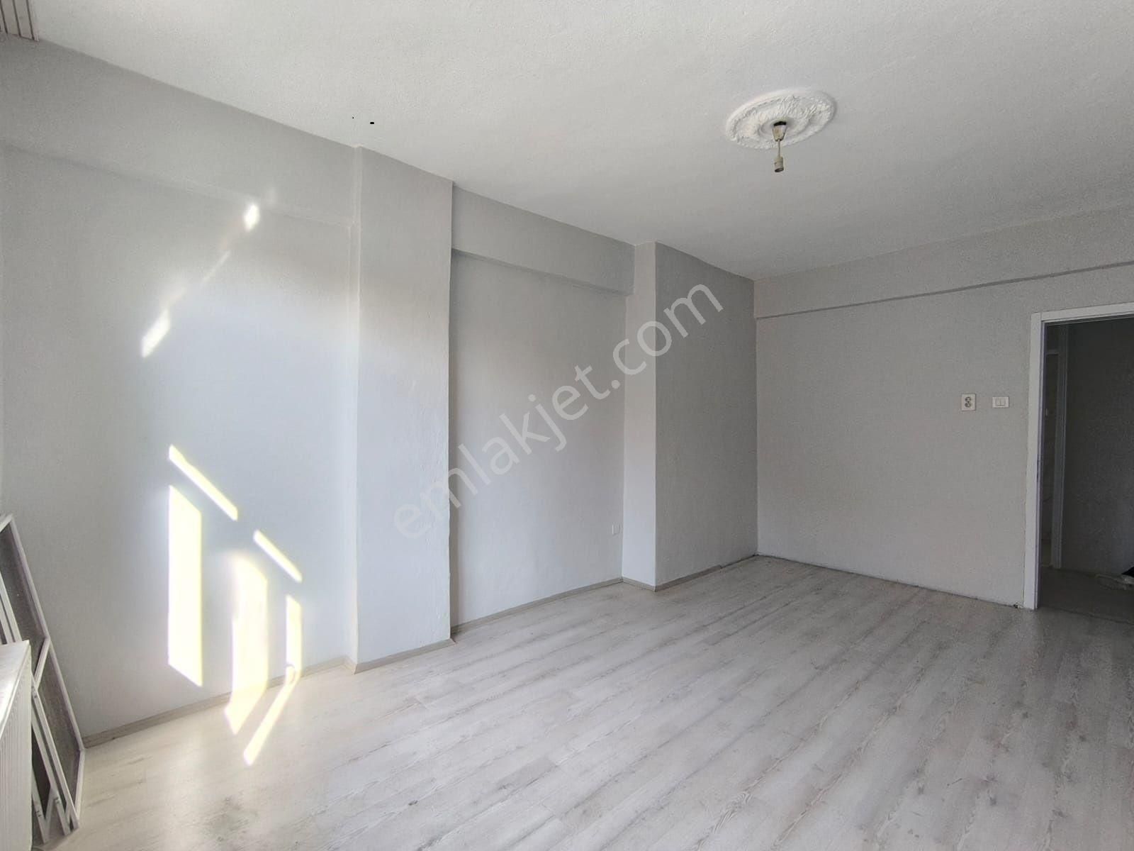 Sakarya Mahallesinde 3+1 Son Kat Kiralık Daire..!!! - Görsel 8