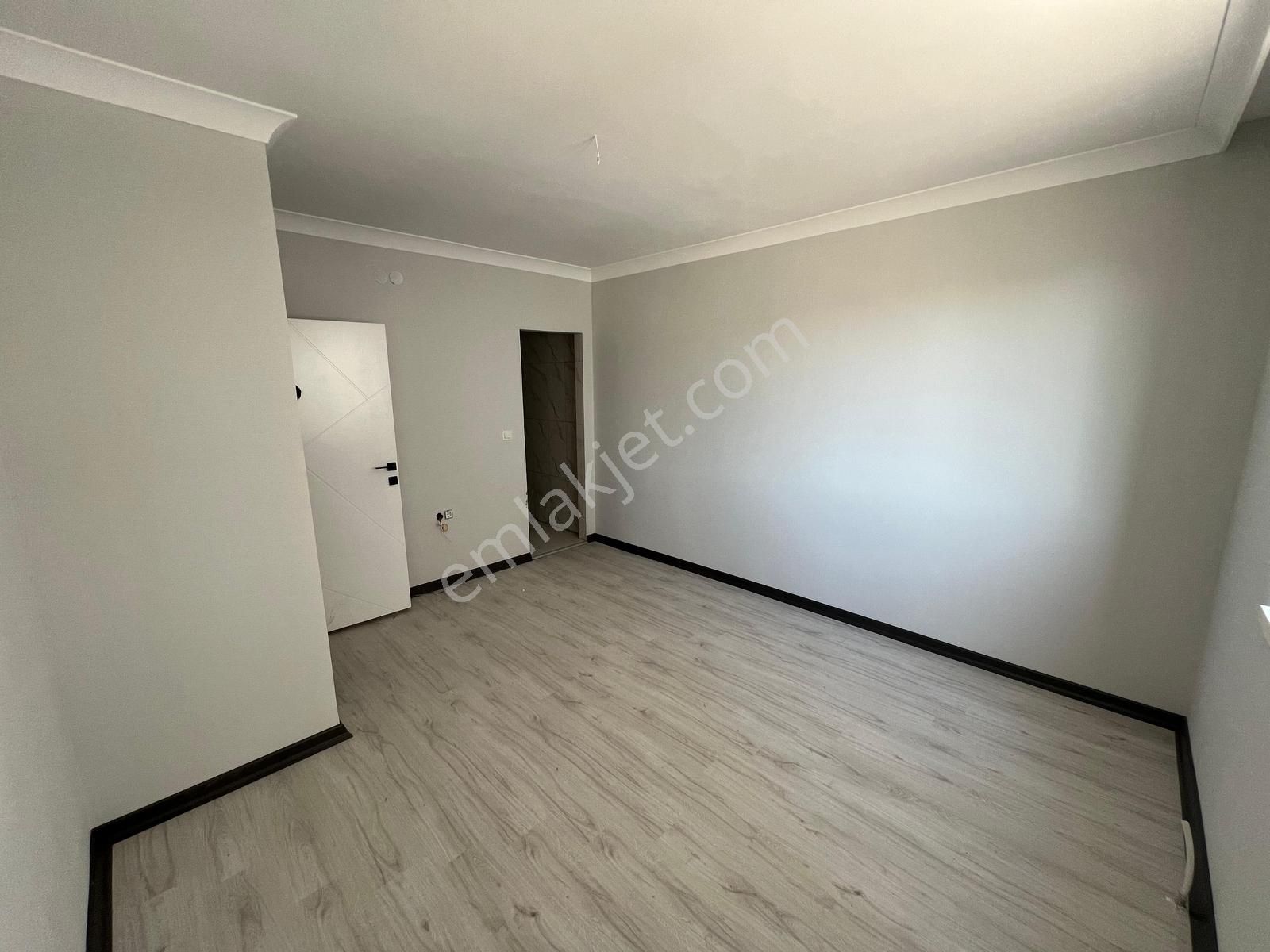 Yılmazer'den Başpınar'da Okul Karşısı 3+1 Cam Balkonlu Güncephe - Görsel 8