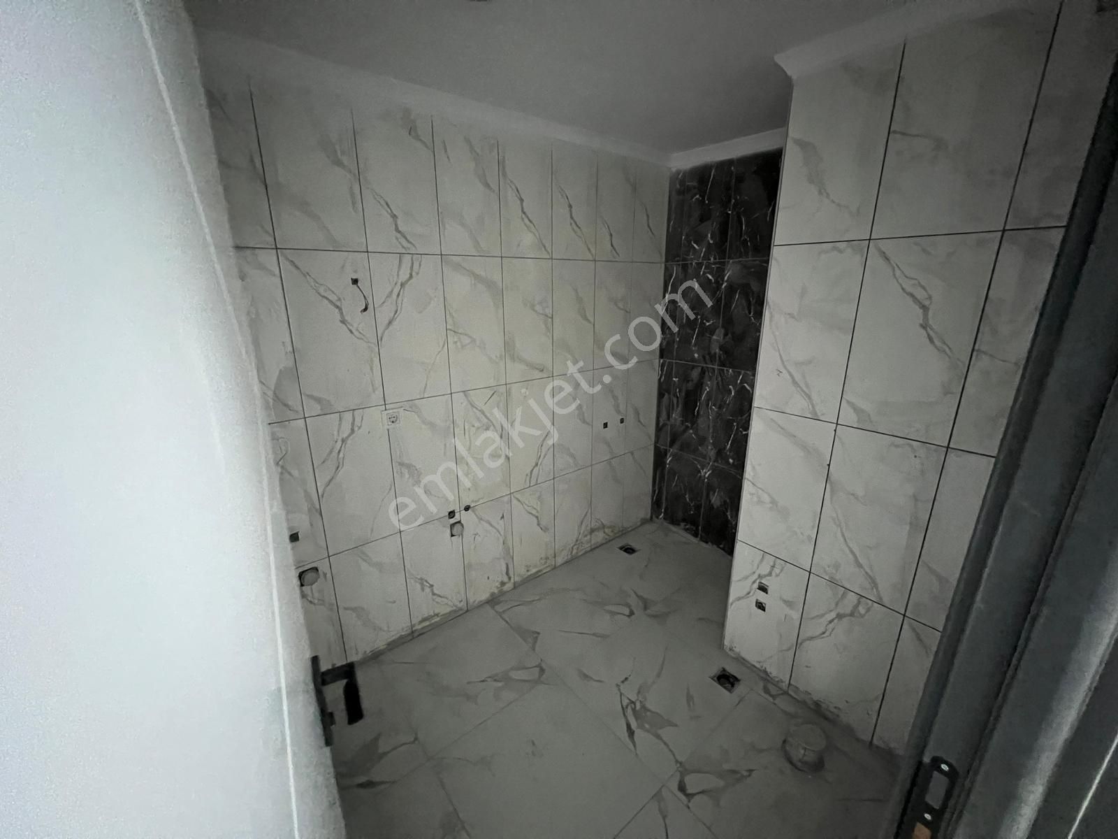 Yılmazer'den Başpınar'da Okul Karşısı 3+1 Cam Balkonlu Güncephe - Görsel 14