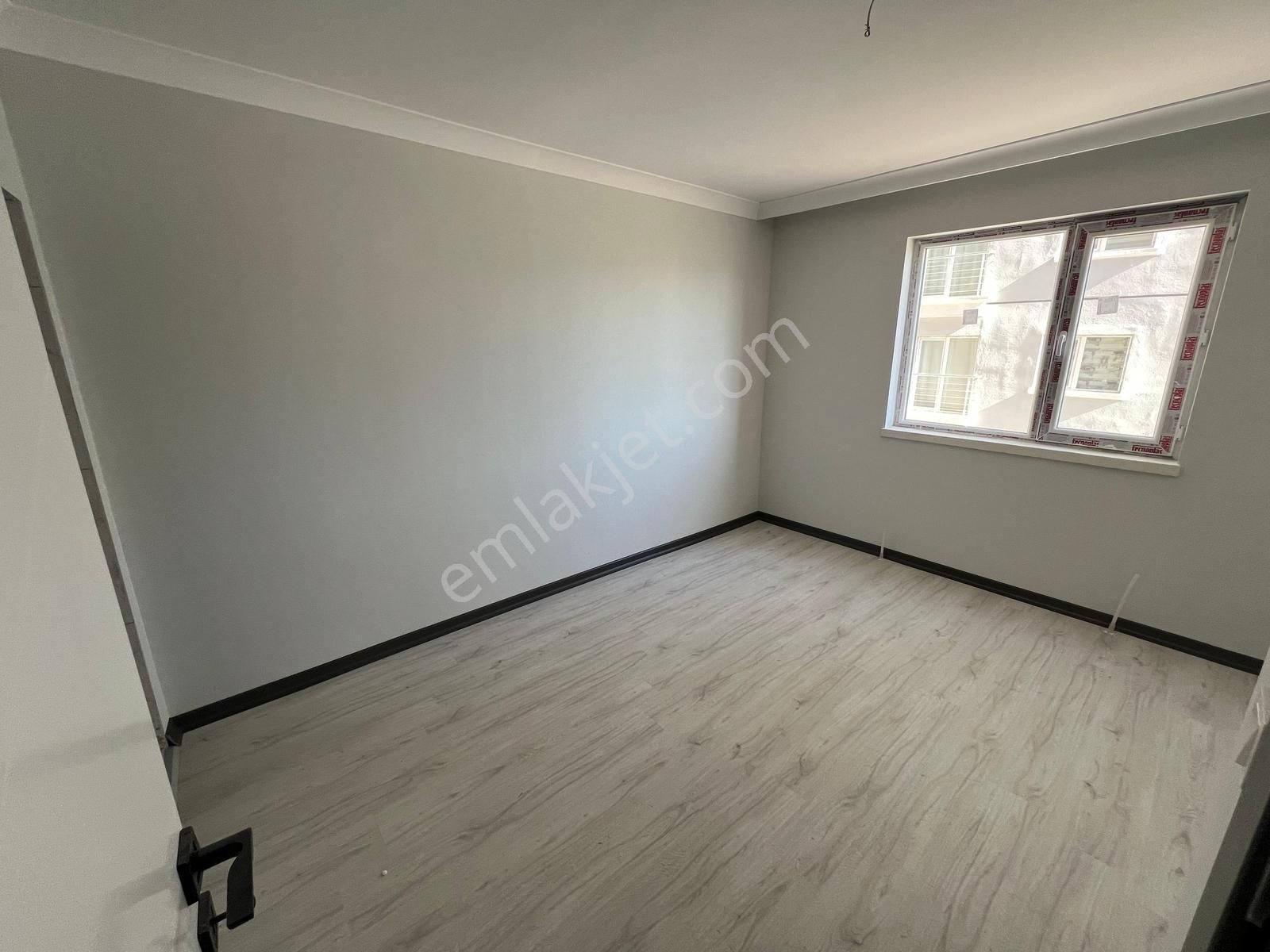 Yılmazer'den Başpınar'da Okul Karşısı 3+1 Cam Balkonlu Güncephe - Görsel 9