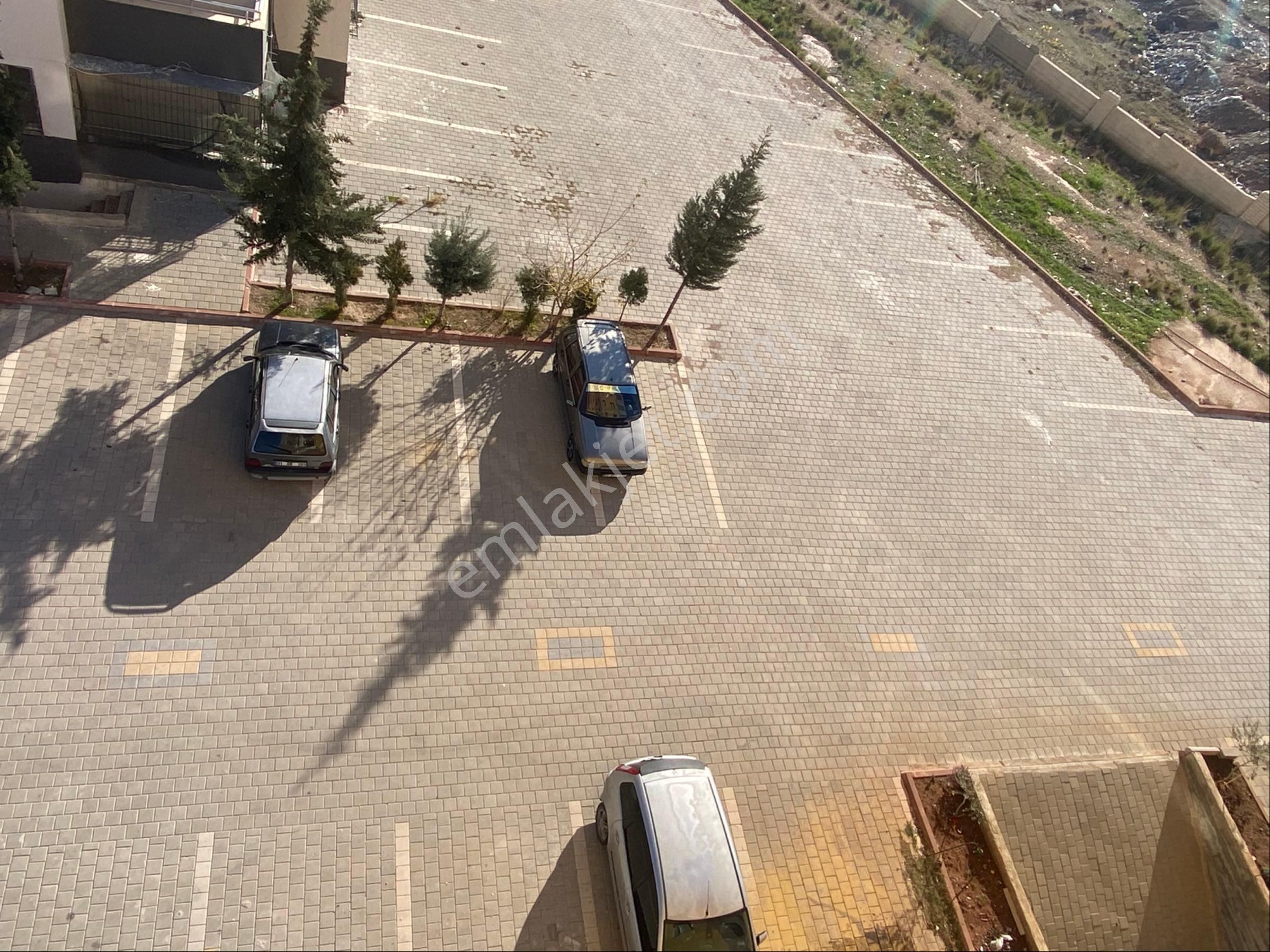 Kiralık Geniş 2+1 Giyinme Odalı Çift Balkonlu-cazip Daire - Görsel 13