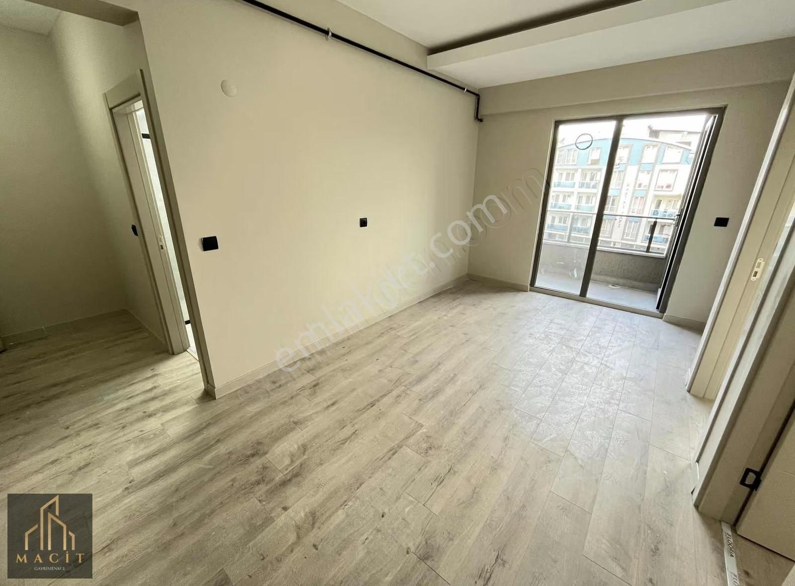 Macit'den Görükle'de Cadde Üzeri 2+1 Eşyasız Satılık Sıfır Daire - Görsel 16