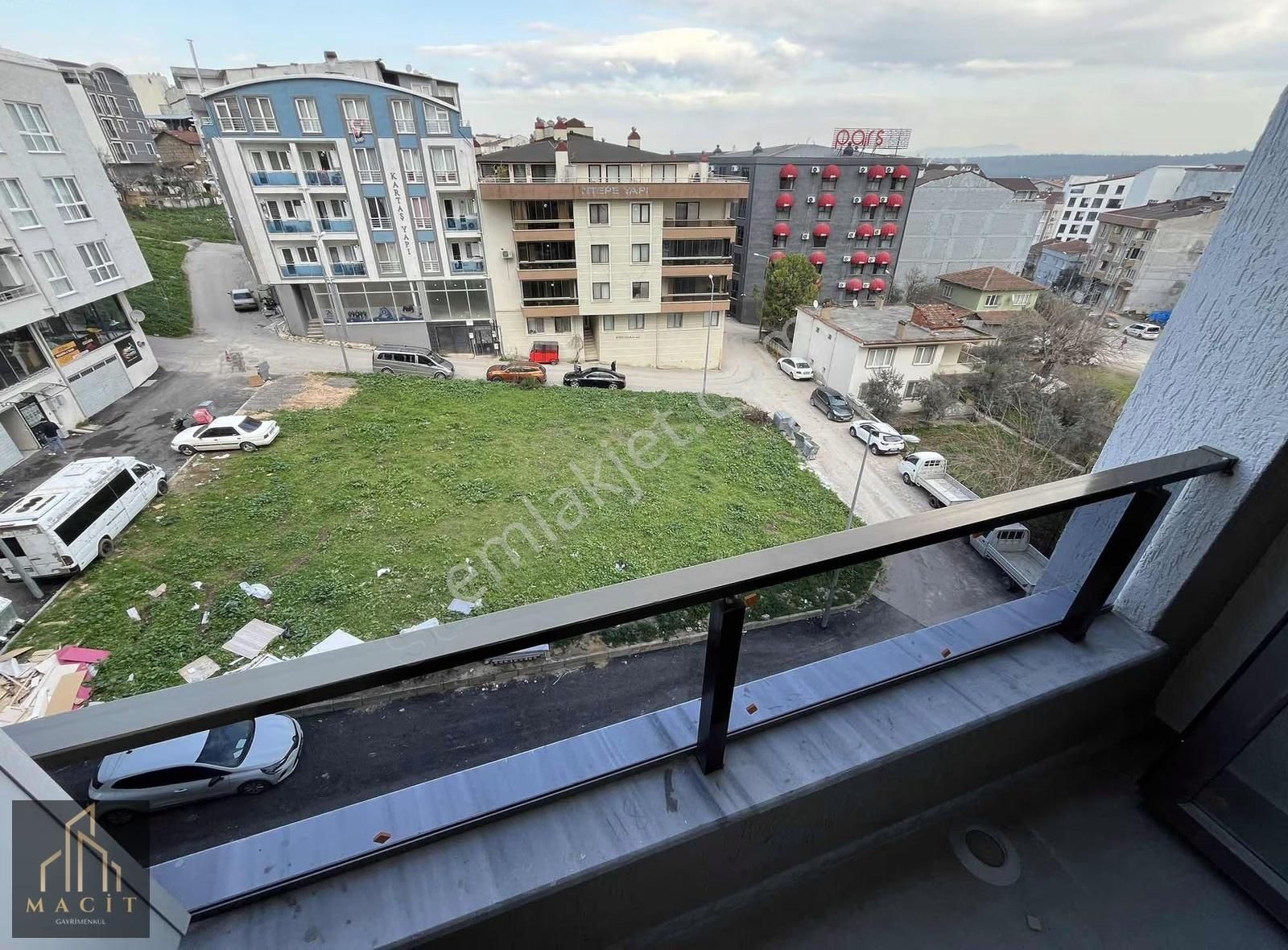 Macit'den Görükle'de Cadde Üzeri 2+1 Eşyasız Satılık Sıfır Daire - Görsel 35