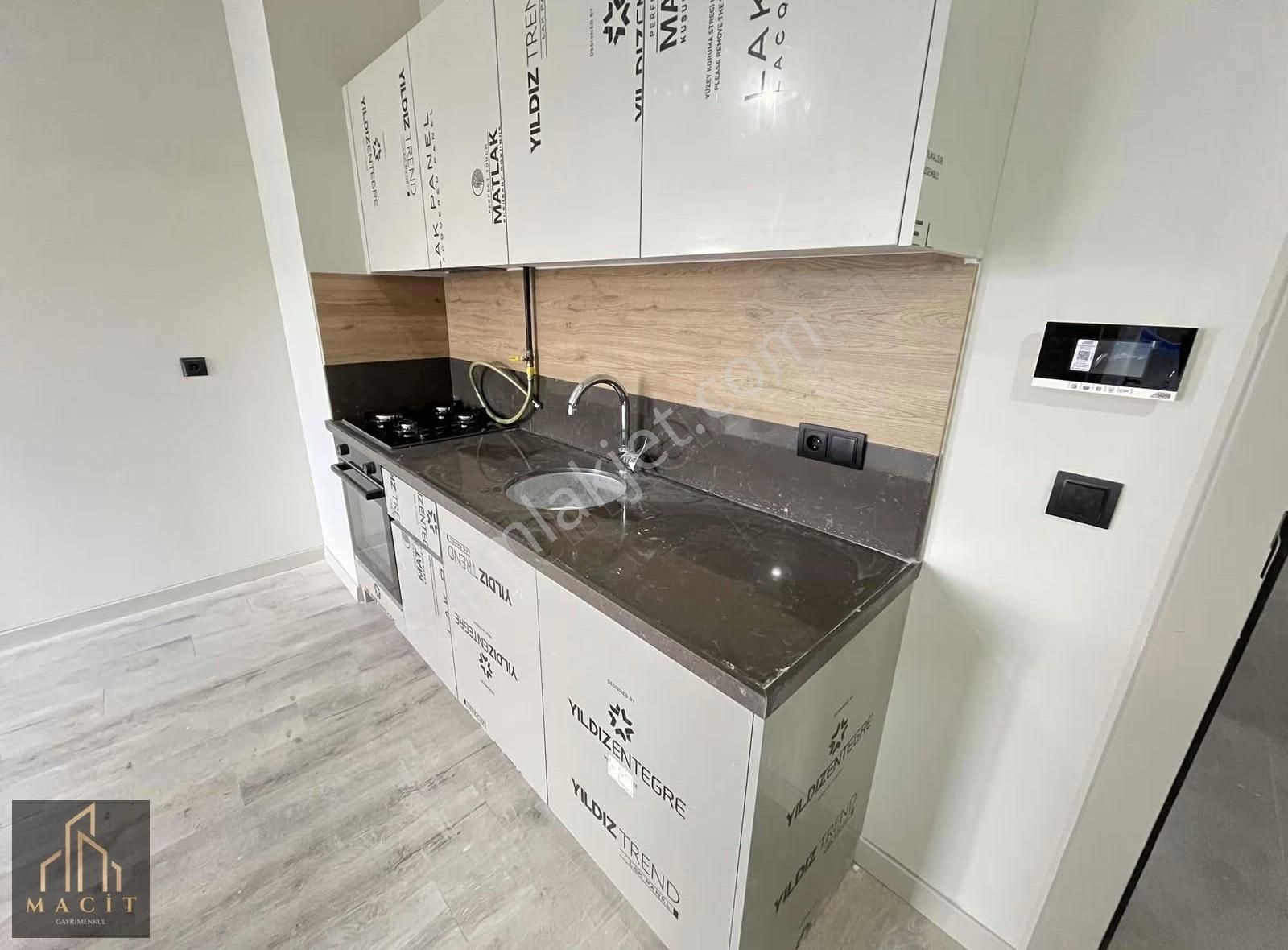 Macit'den Görükle'de Cadde Üzeri 2+1 Eşyasız Satılık Sıfır Daire - Görsel 32