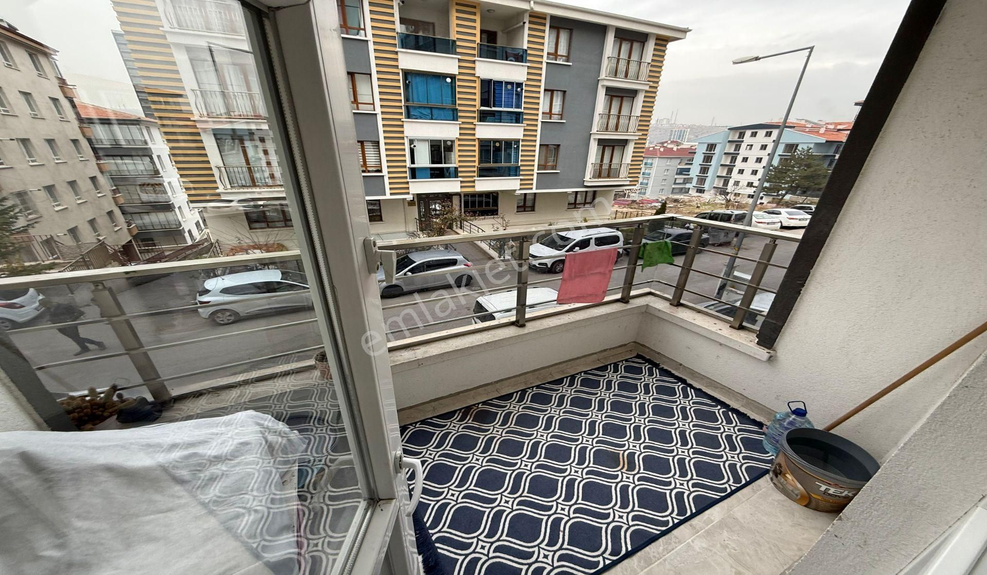 Kanuni Orhangazi Okulu Yakını Katta Çift Balkonlu Yeni Bina - Görsel 11