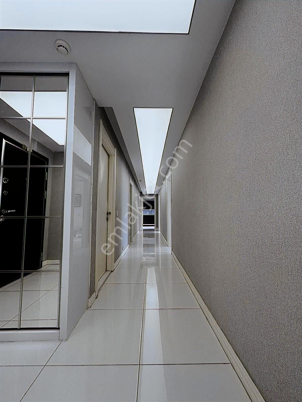 Afyon Özsu Emlak'tan Bulvar Park Evlerinde Satılık 4+1 Daire - Görsel 20