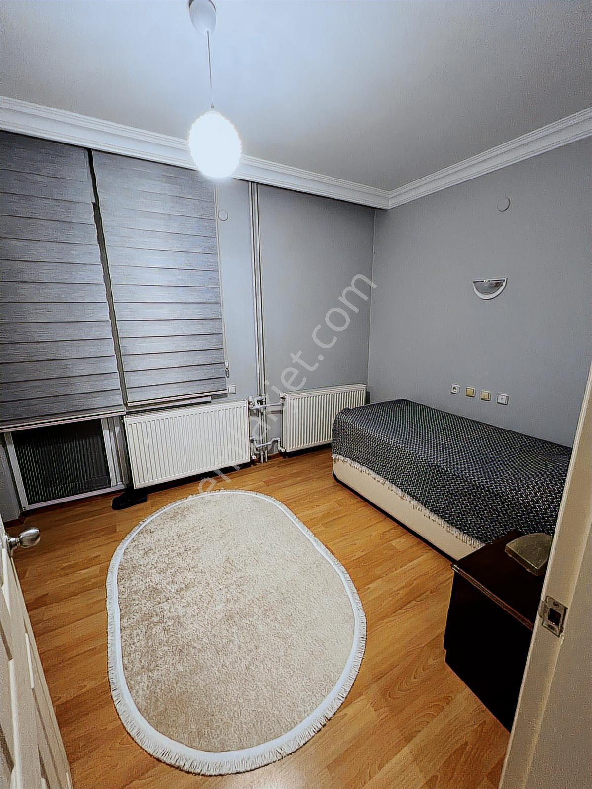 Afyon Özsu Emlak'tan Gazlıgöl'de Bakımlı Satılık Villa - Görsel 5