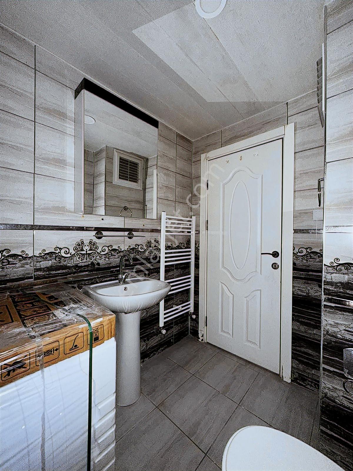 Afyon Özsu Emlaktan Sıfır Eşyalı Kiralık 1+1 Daire - Görsel 6