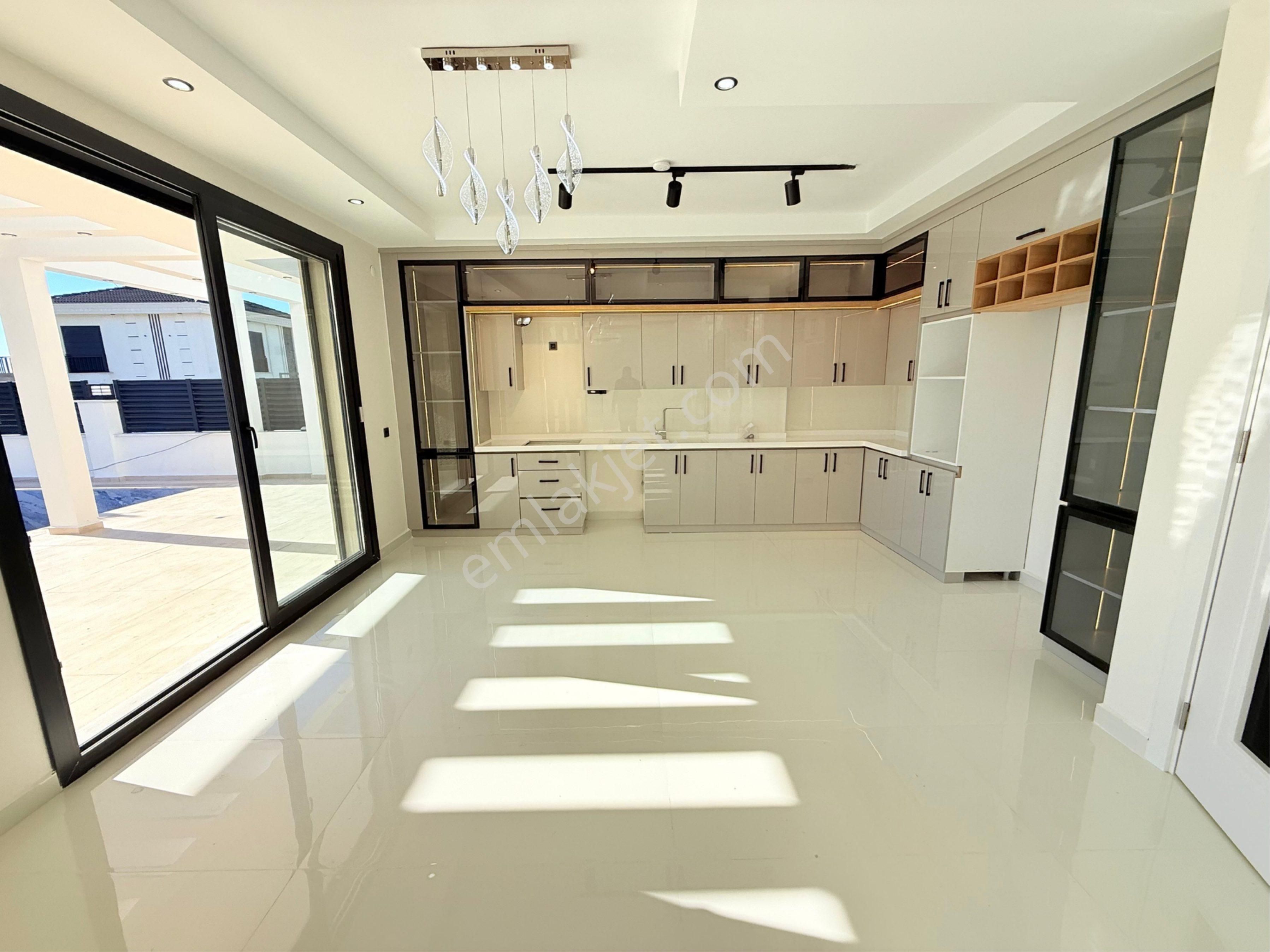 ❗️500 M2 Arsa İçerisinde Tam Müstakil 4+1 Villa❗️ - Görsel 17