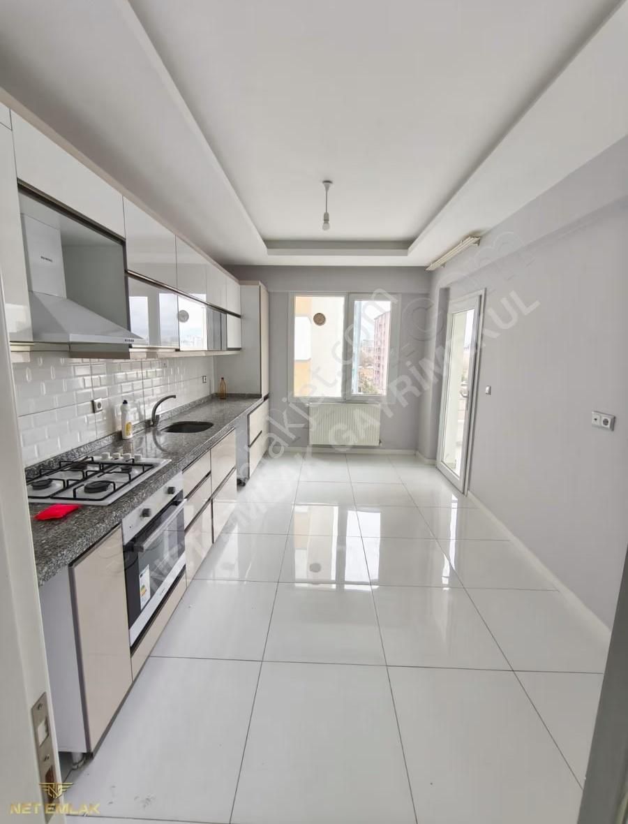 Net Emlak'tan Bor Yolunda 3+1 Satılık Daire