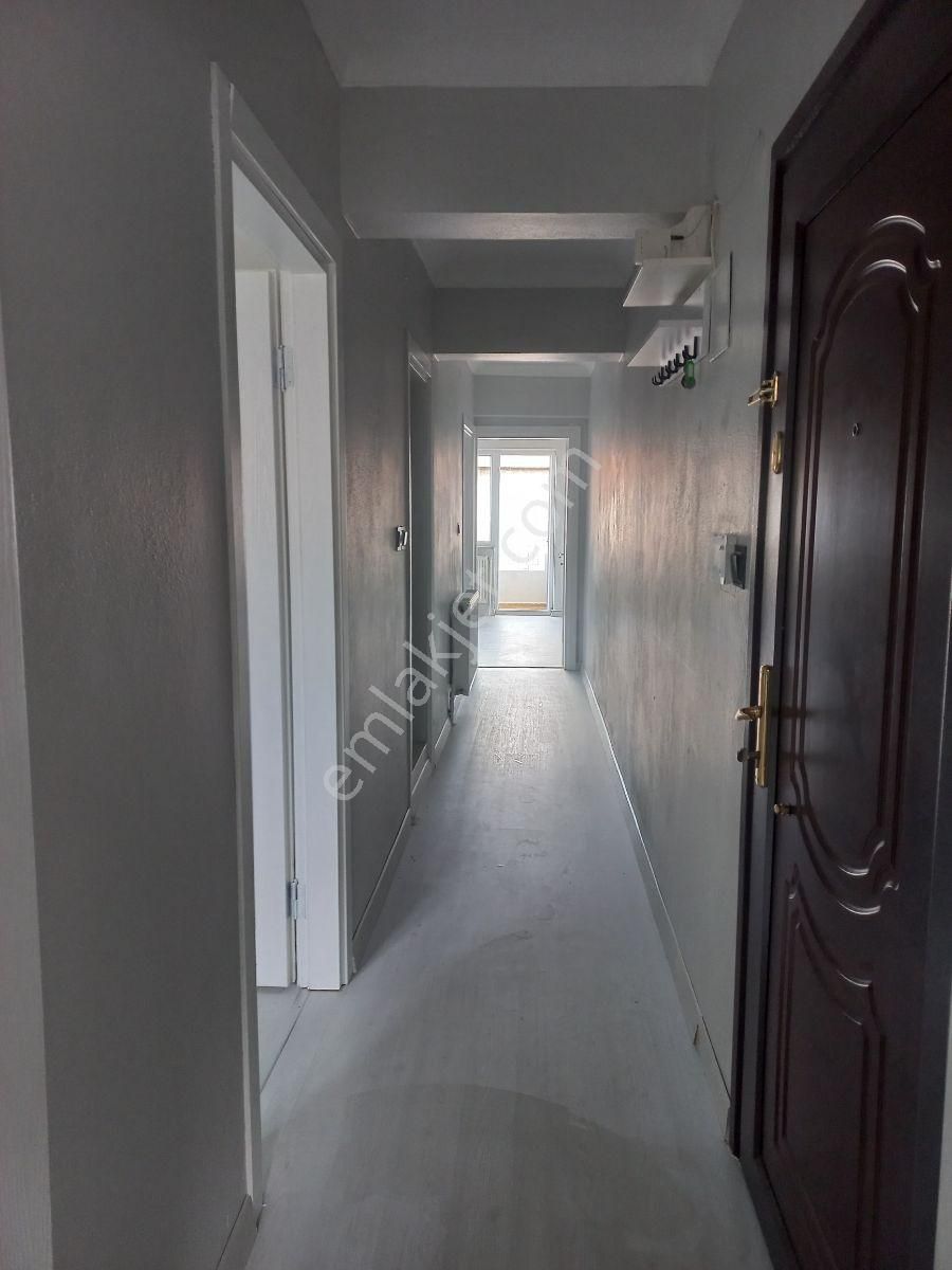 Kiralık Asansörlü Kapalı Otoparklı 2+1 İçi Yenilenmiş Boyalı