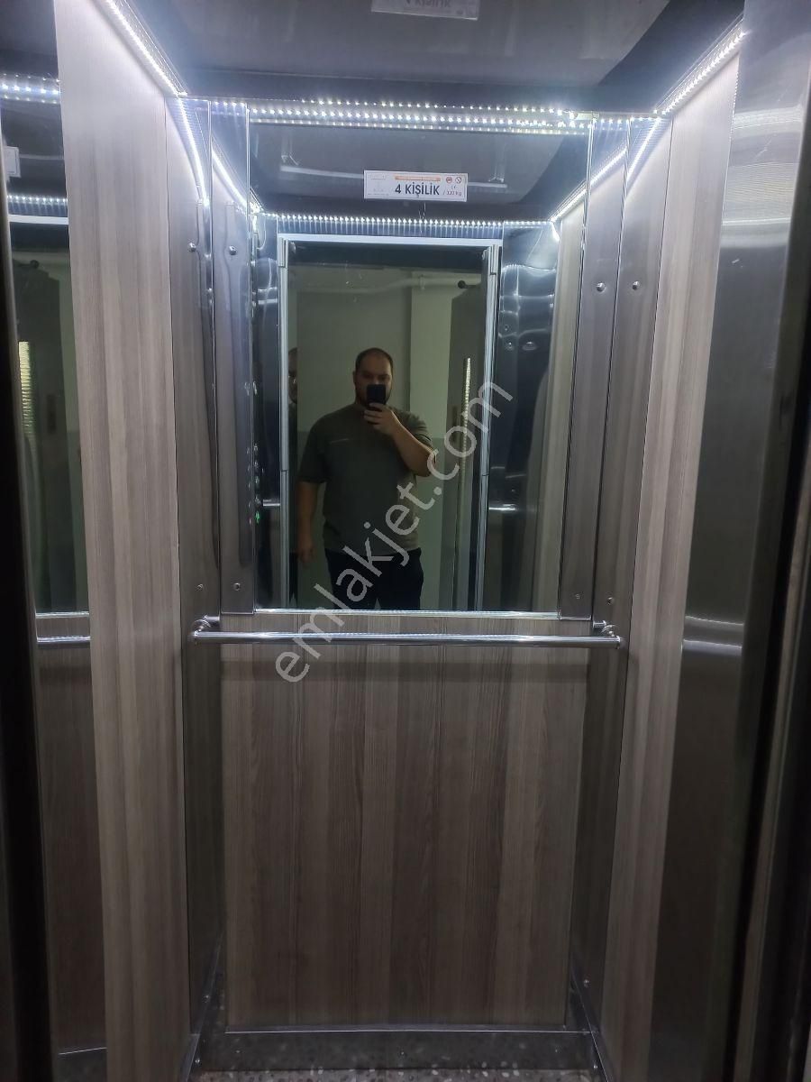 Kiralık Asansörlü Kapalı Otoparklı 2+1 İçi Yenilenmiş Boyalı - Görsel 11
