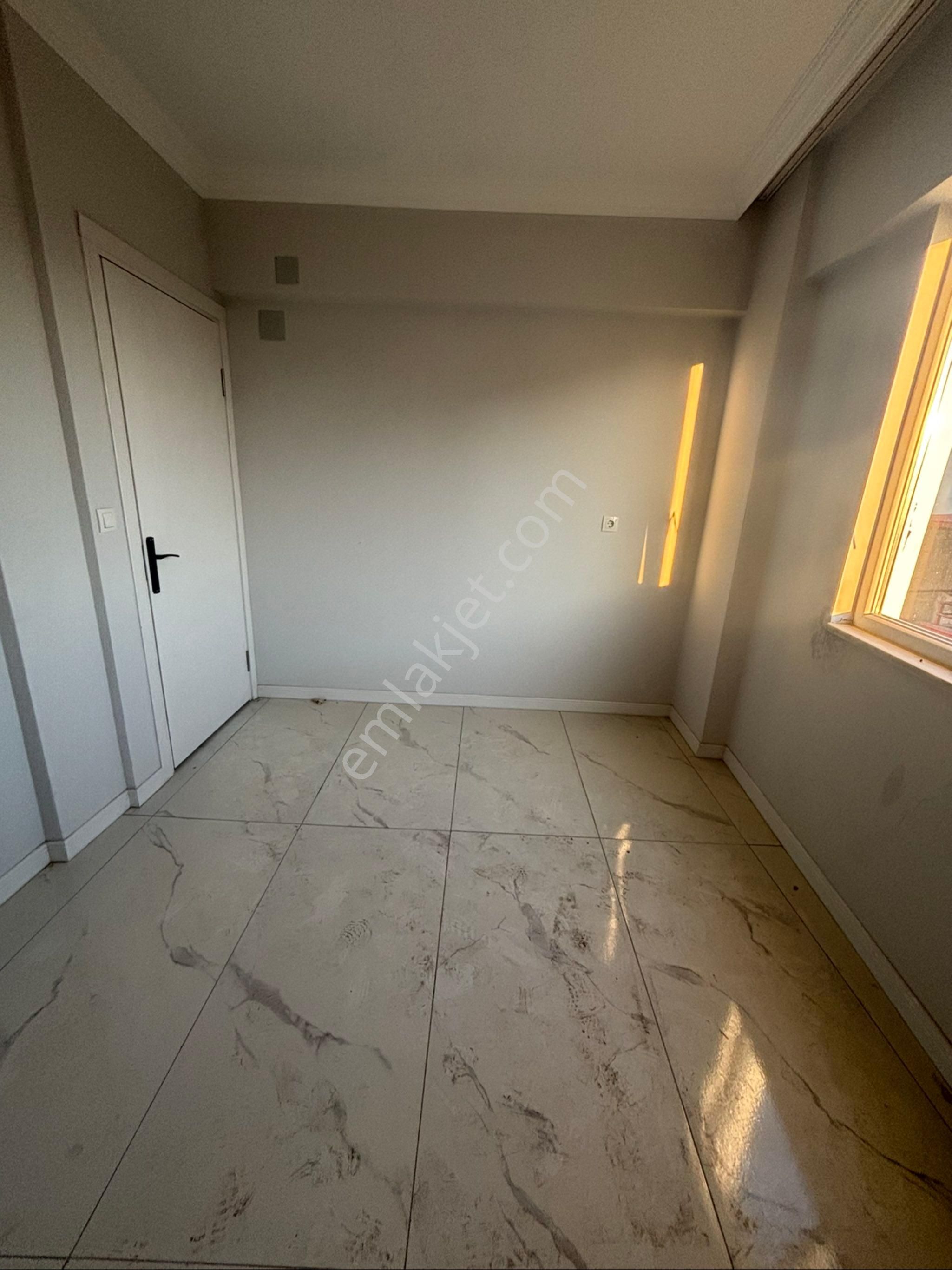 Sezgin Emlak Dan Yeşil Mahalle Hastane Yanı Satılık 2+1 Daire - Görsel 4