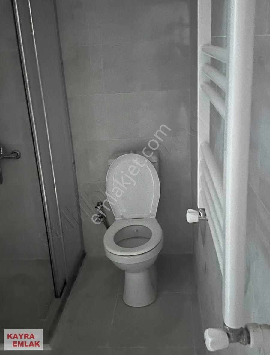 İşcanlar Çarşısı Bulvar Yolu Arasında Yeni Tadilatlı Daire - Görsel 33