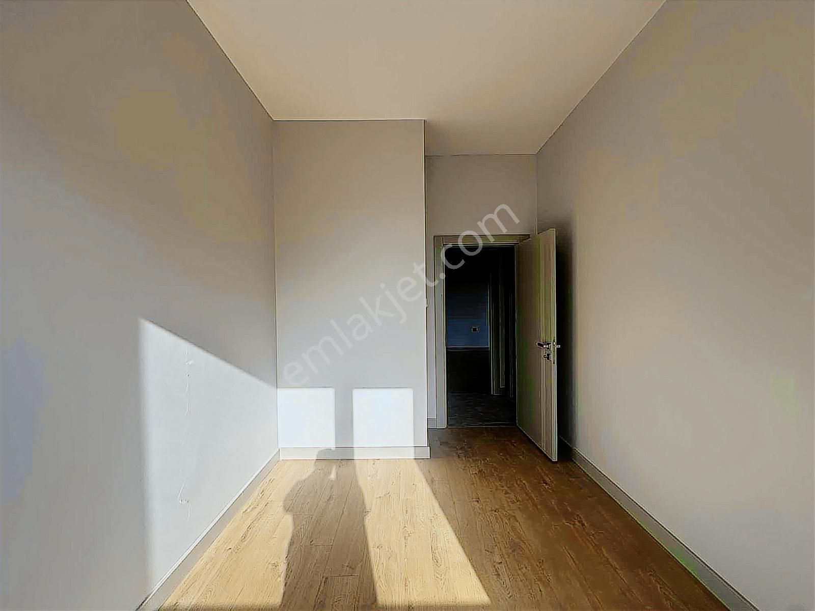 Emlak Konut Çınarköy " 3+1 Peyzaj Cephe Satılık Daire " - Görsel 4