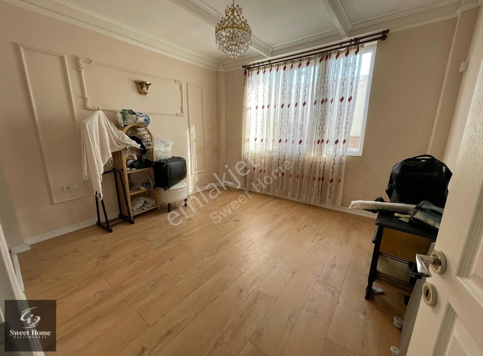 Göl'e Sıfır Konumda E-5 Üzeri 3 Katlı Kiralık Müstakil Bina - Görsel 15