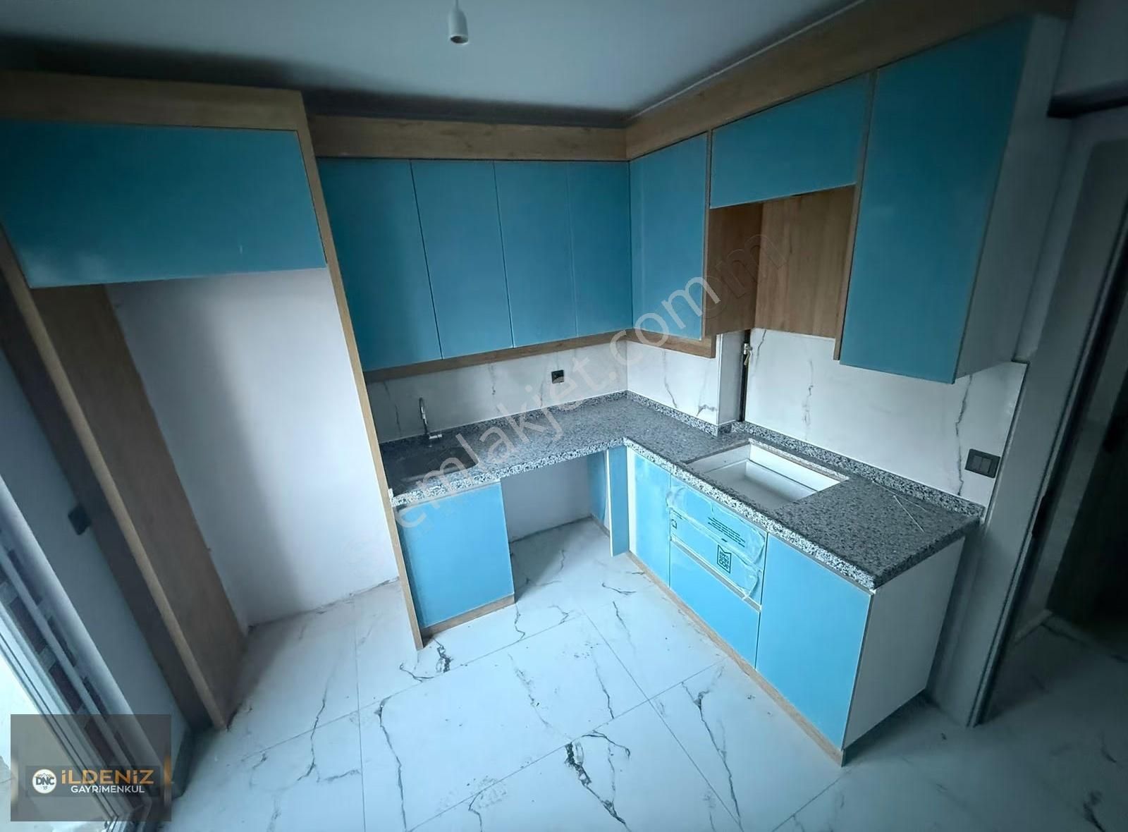 ⫸dnc İldenizden Fevzi Çakmak Mah.2+1 Sıfır Geniş Giriş Dairesi