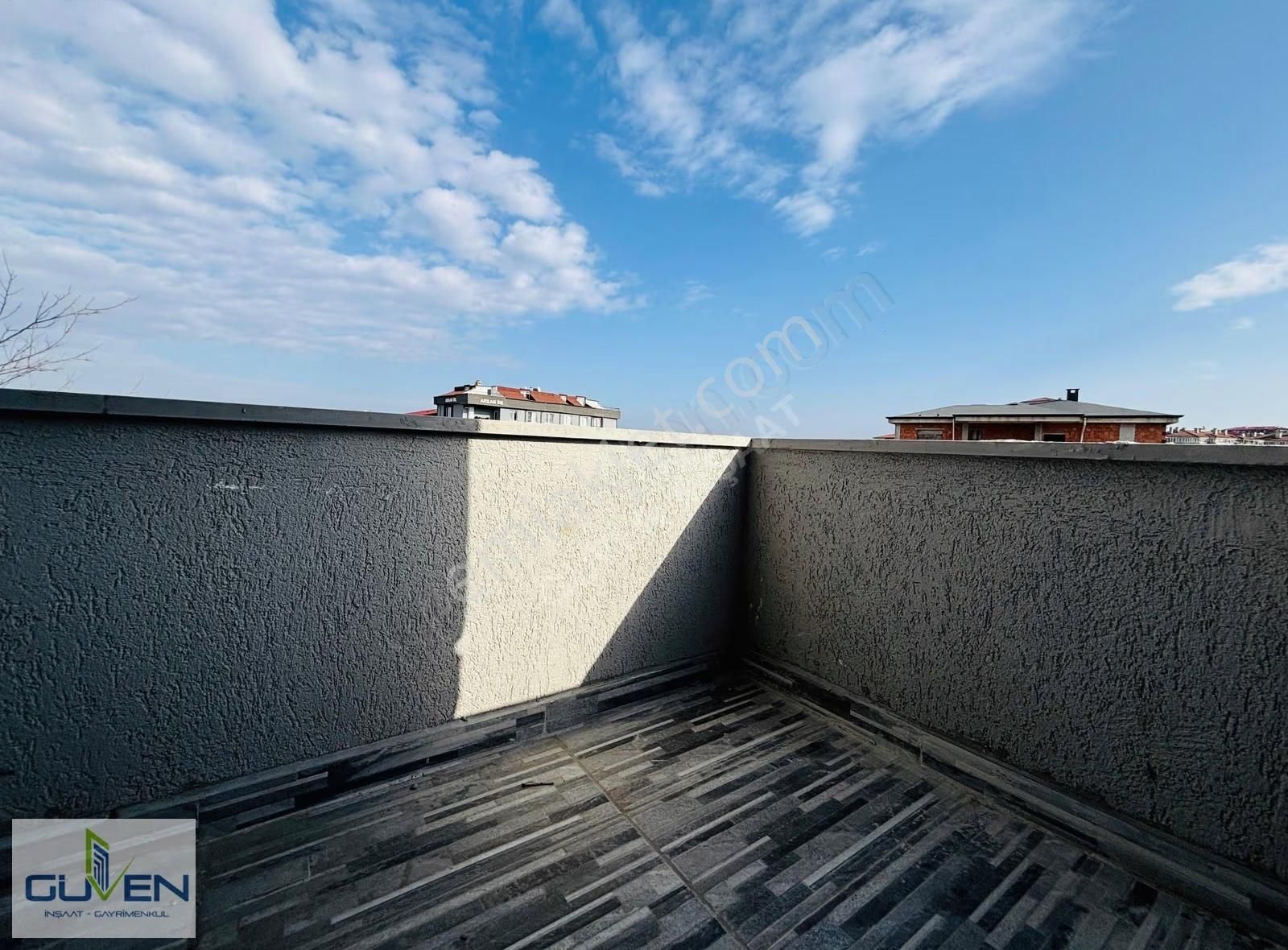 Güven'den Hızlı Tren Projesine Yakın 2.49 Faiz İmkanlı 3+1 Daire - Görsel 3