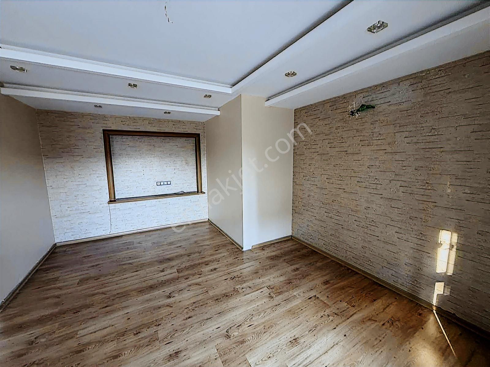 K.evren Bulvar Üzeri Avrupa Hospital Karşısı 245m Teraslı 3+1 D - Görsel 8