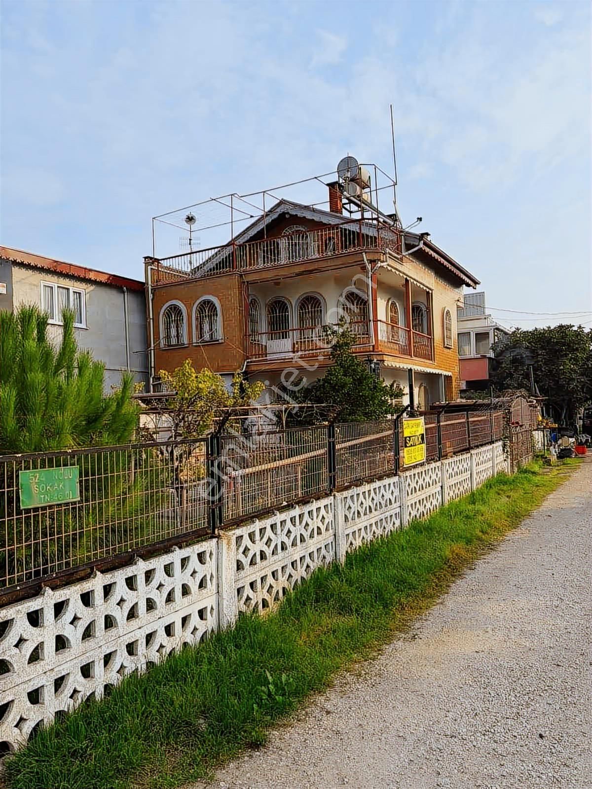 Gemlik Genç Alide Satılık Villa
