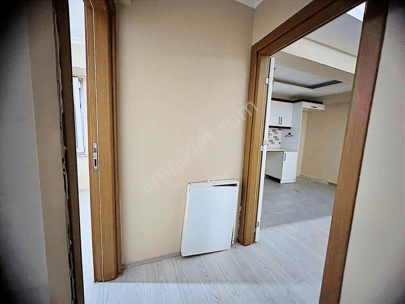 Emek De 1+1 Kiralık Giriş Kat Daire - Görsel 4