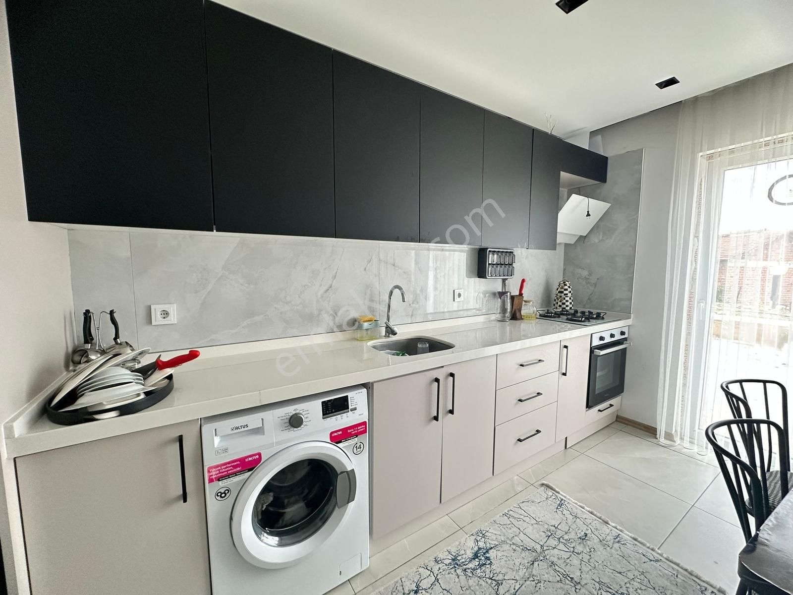 Akçalarda Bahçe Katı 3+1 Satılık Daire - Görsel 4