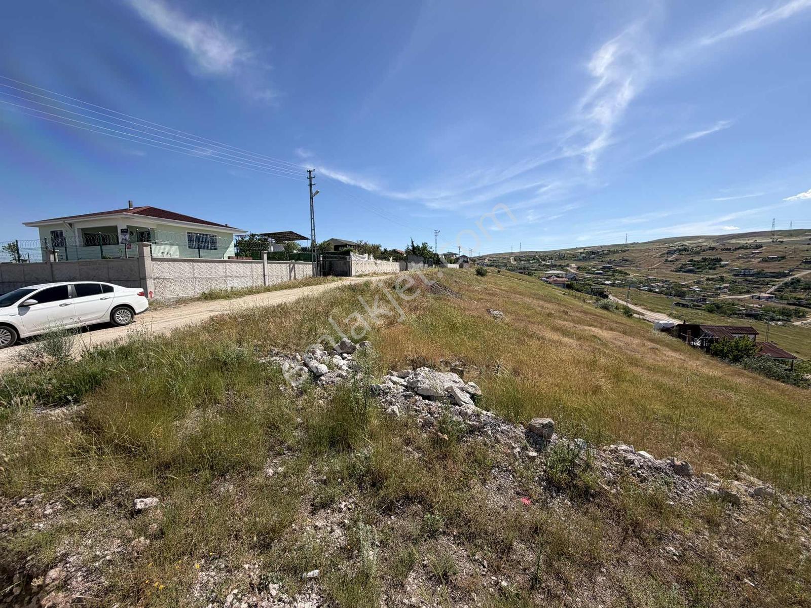 Yenikent Merkeze Yakın 485 M2 Satılık Villa Arsası - Görsel 7