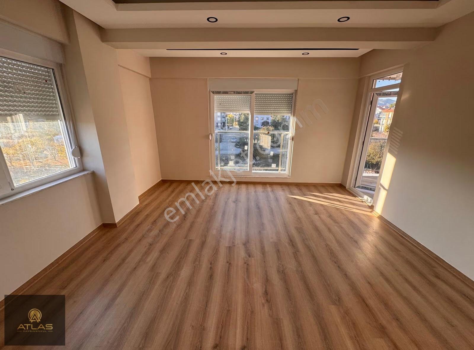Atlas Emlak'tan Aşağıpazar Mah. Şehitler Parkı Mevki Satılık 2+1 - Görsel 18
