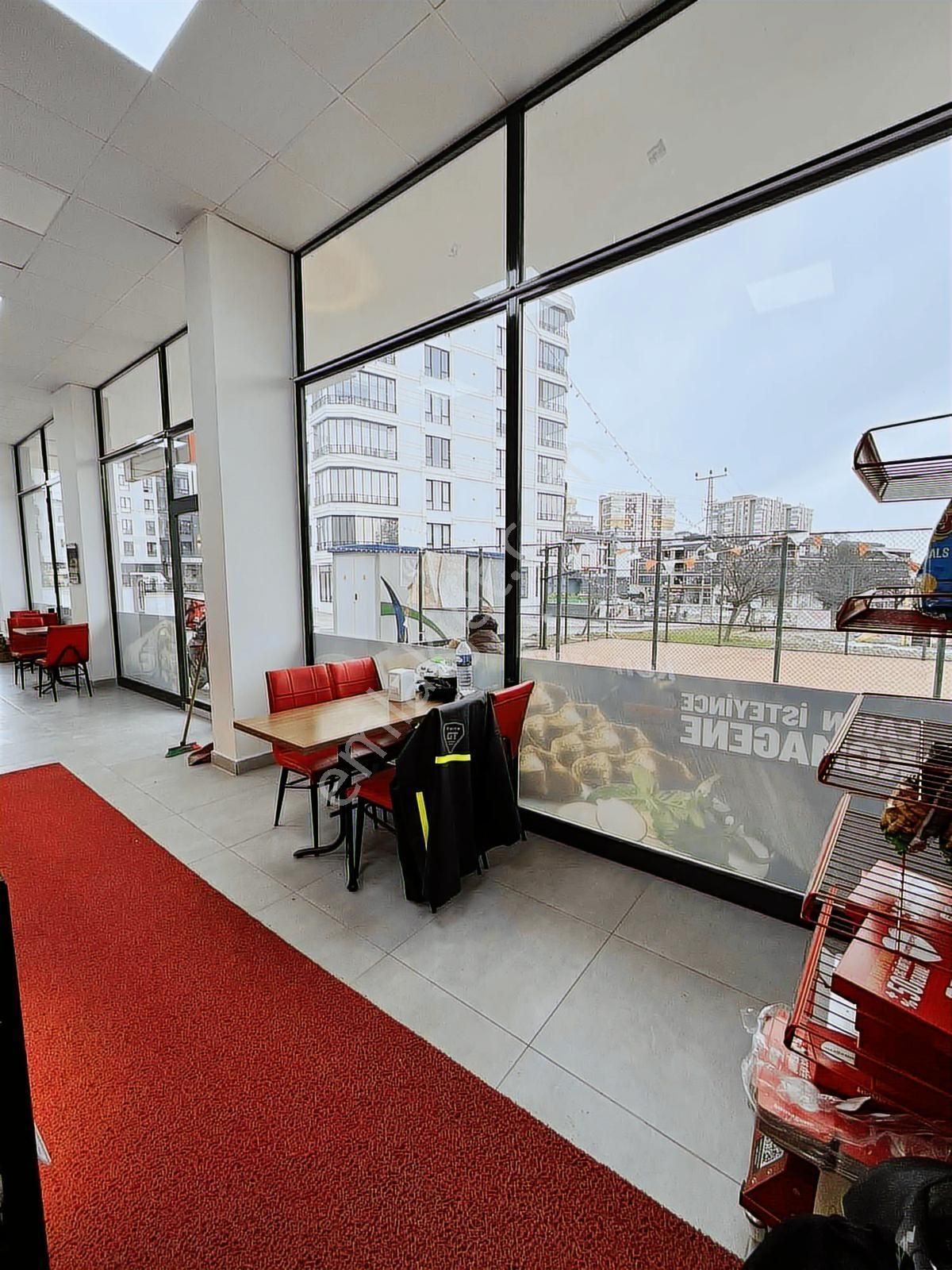 Balaçta | Ted Koleji Yanında Devren Kiralık Çiğ Köfte Dükkanı - Görsel 13