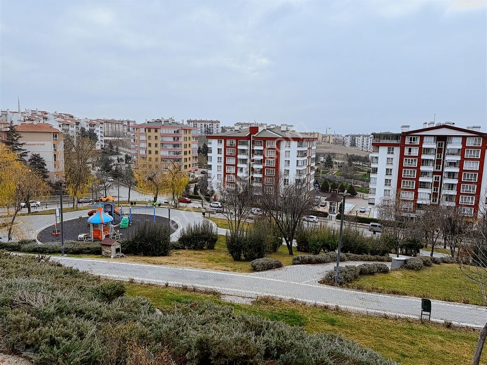 Rıza Acar'dan İnönü Mahallesi Hacettepeliler Sit Ara Kat Kiralık - Görsel 35