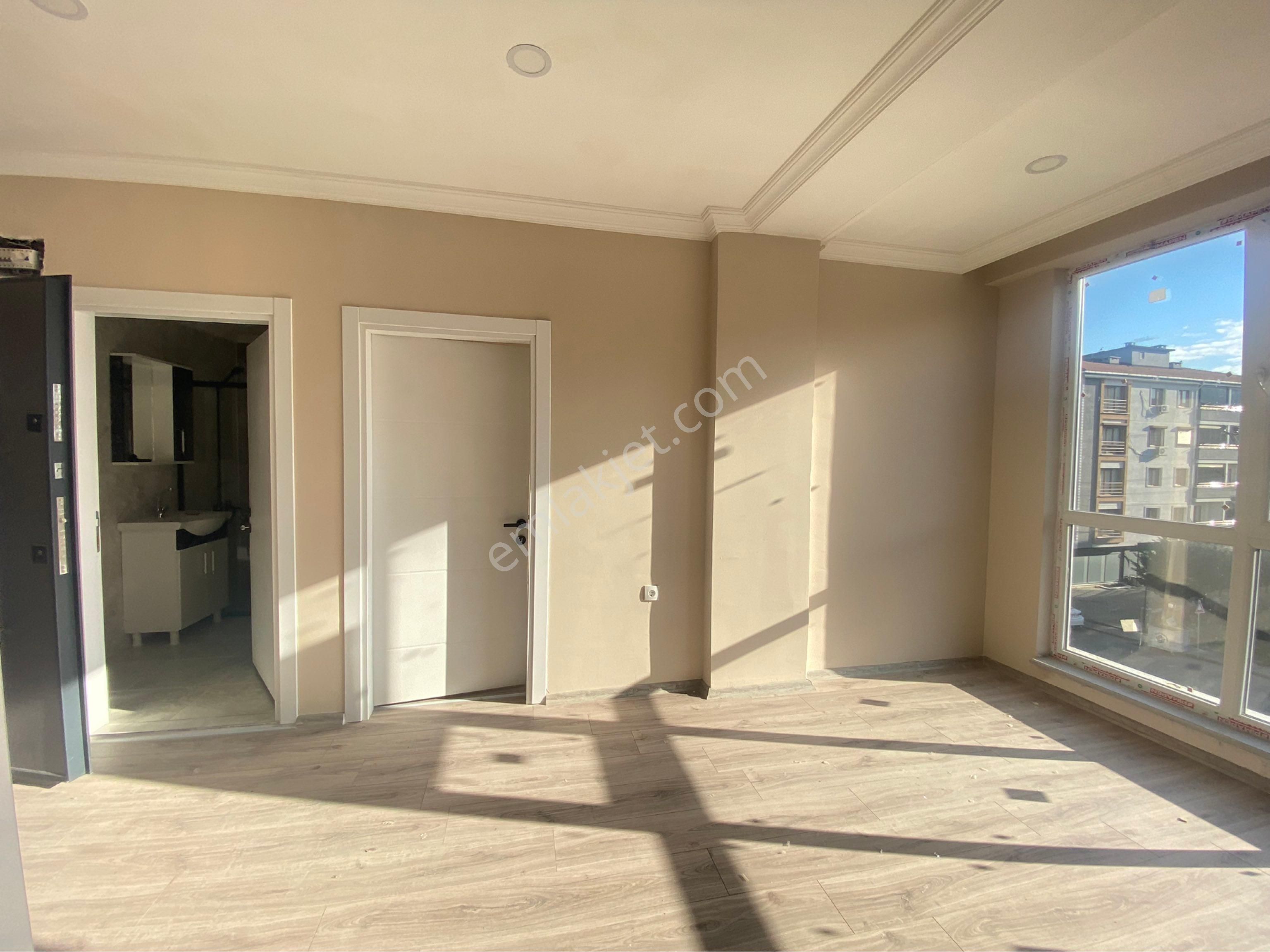 Key House'tan Altınova Halı Saha Yanı Satılık 2+1 Amerikan Mutfaklı Lux Daire - Görsel 5