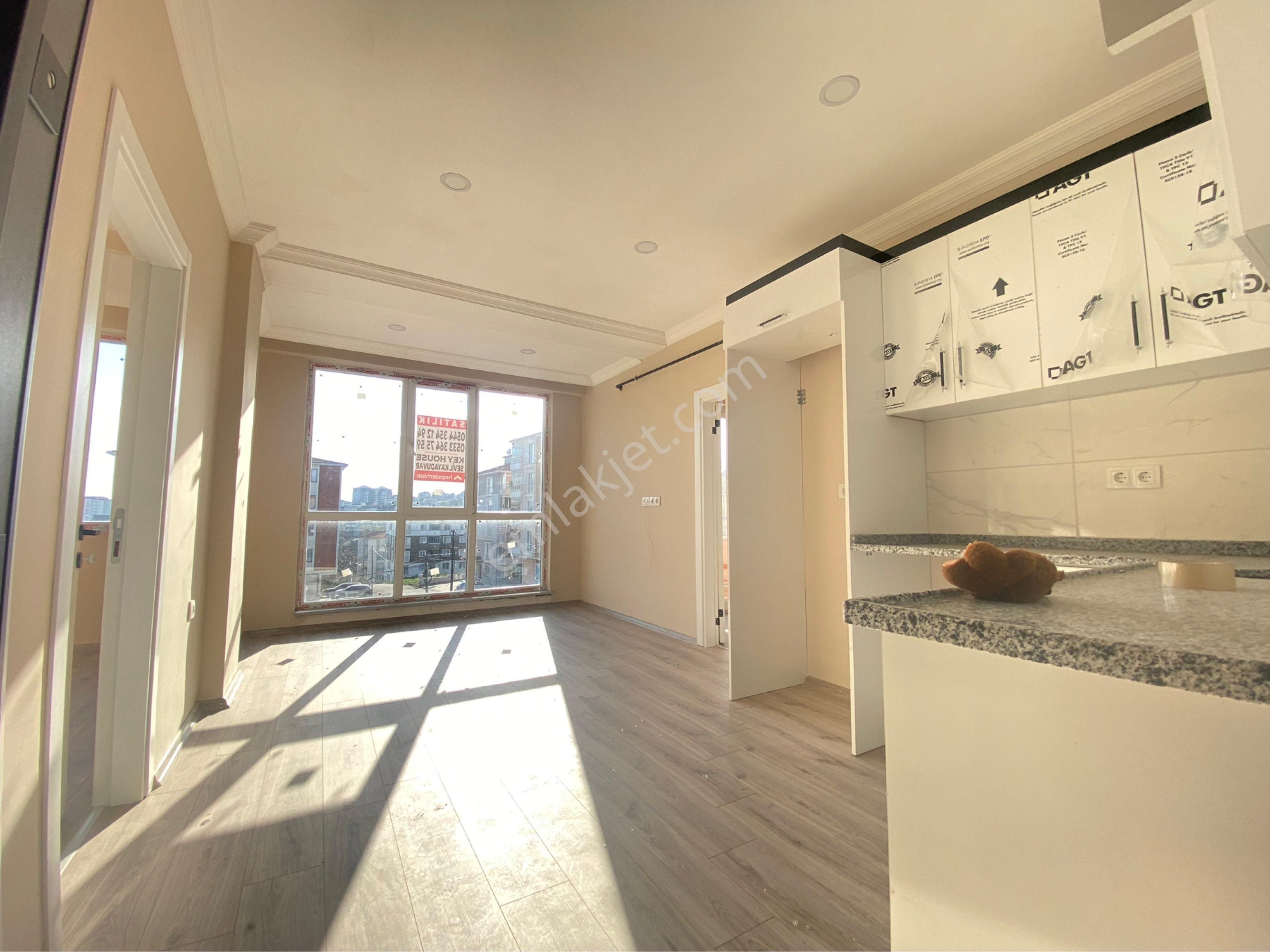 Key House'tan Altınova Halı Saha Yanı Satılık 2+1 Amerikan Mutfaklı Lux Daire