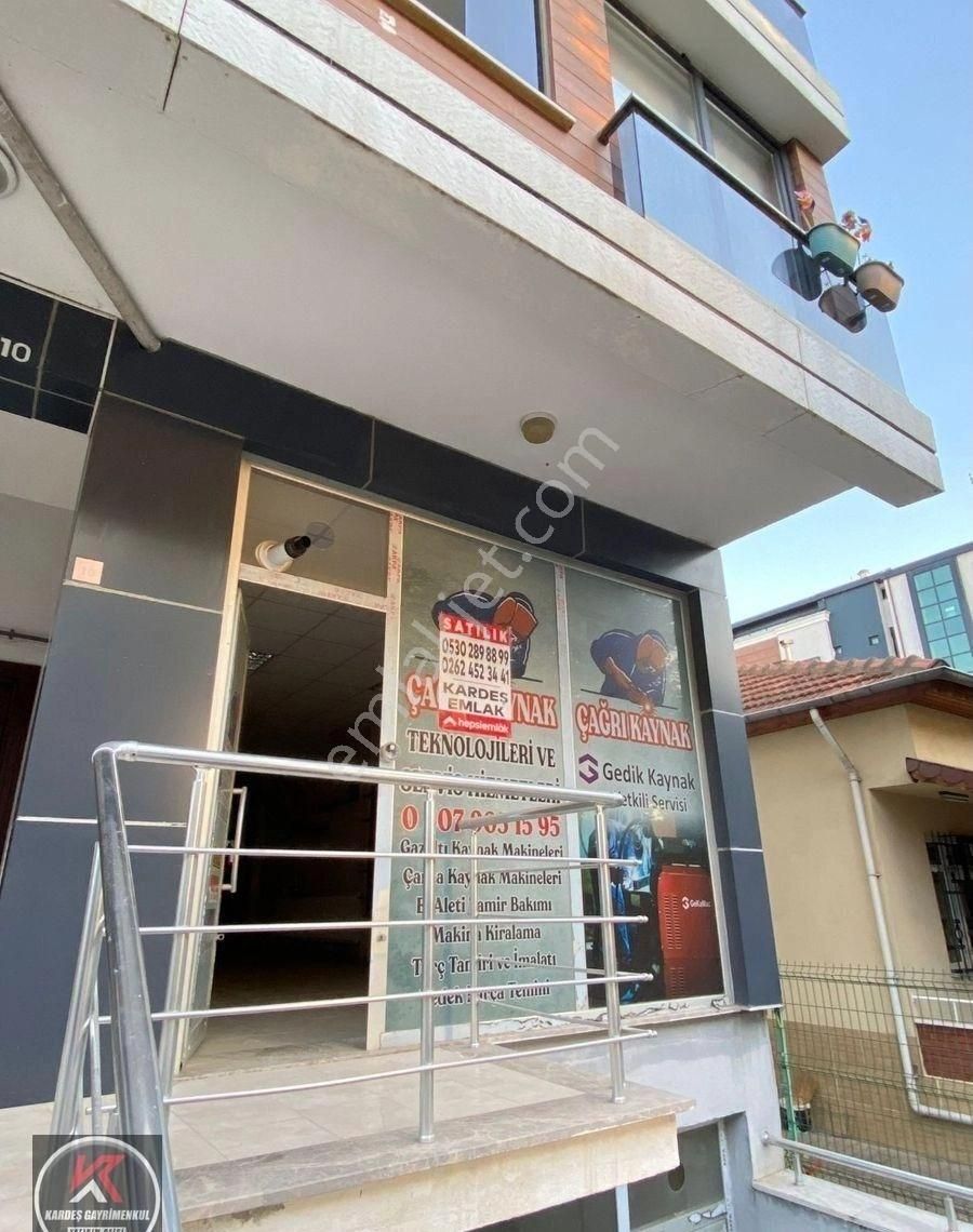 Yalova, Altınova Satılık Dükkan İşlek Cadde, Yatırım Fırsatı