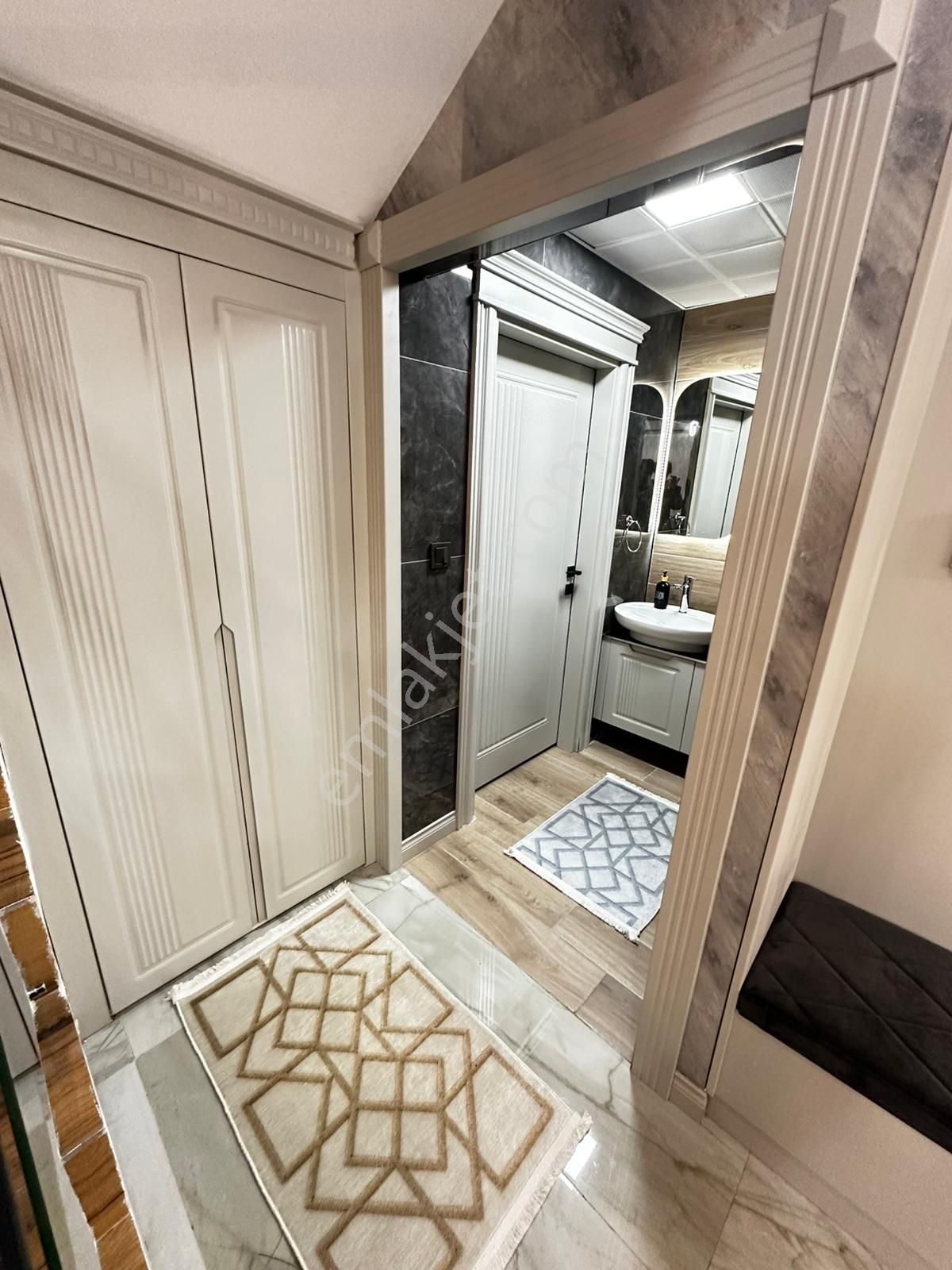 Daire Fiyatına Acil Satılık 4.5+1 Triplex Villa - Görsel 25