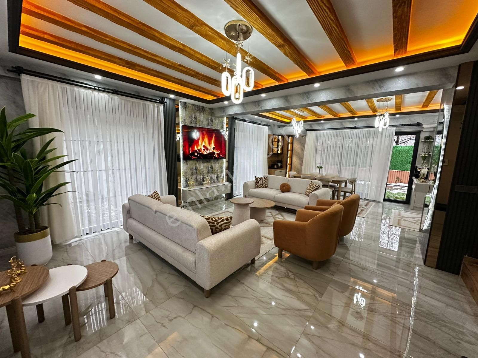 Daire Fiyatına Acil Satılık 4.5+1 Triplex Villa - Görsel 6