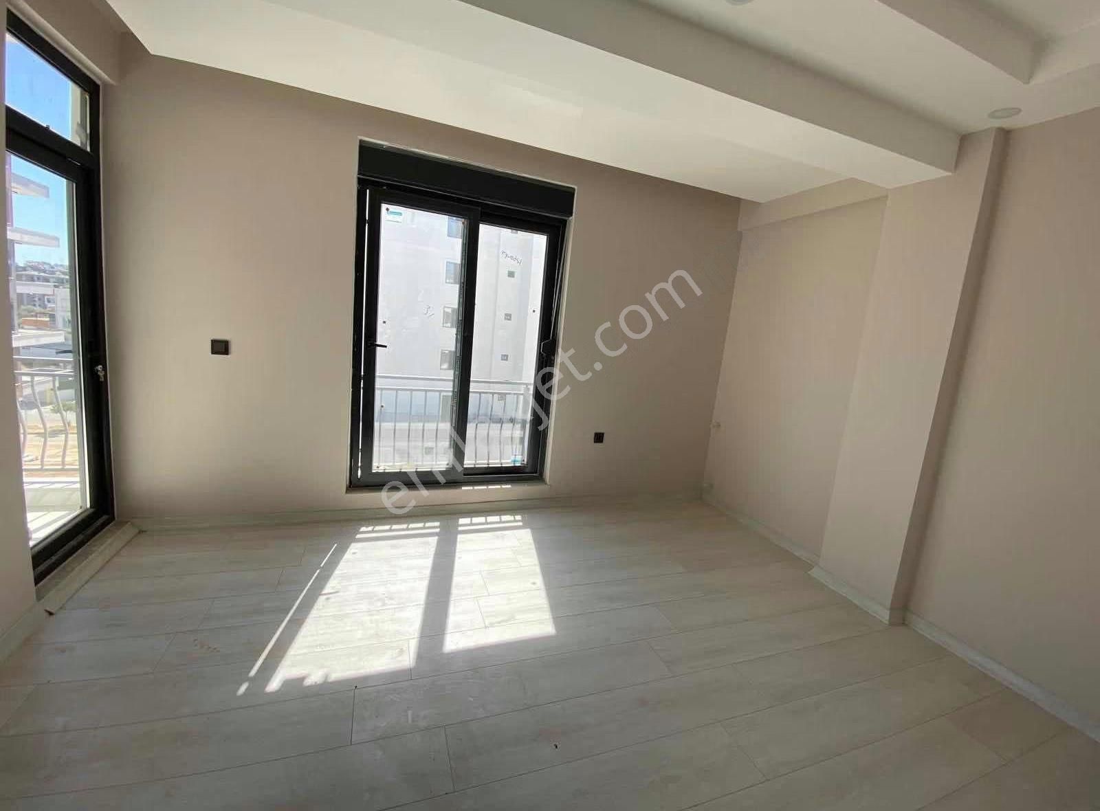 V. Aydoğmuş Mah Havuzlu Ara Kat Sıfır 2+1 - Görsel 5